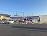 周辺：コンビニ 500m ローソン さいたま岩槻府内四丁目店