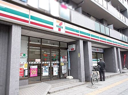 コンビニ 100m セブン-イレブン 板橋熊野町店