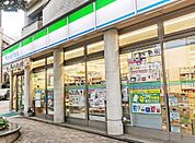 ファミリーマートまで１２０ｍ