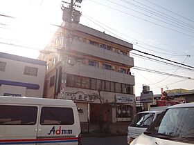 アクティ88  ｜ 大阪府門真市速見町（賃貸マンション1LDK・2階・44.59㎡） その1