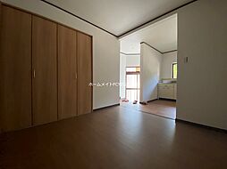 居間