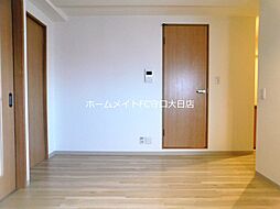 バンブス守口 2階2DKのリビング/ダイニング