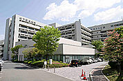 松下記念病院（220m）