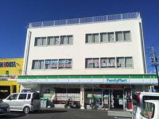 画像17:ファミリーマート 寝屋川寿町店（341m）