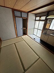 居間