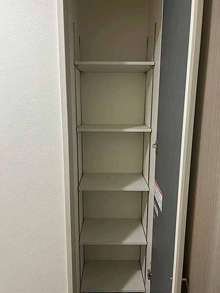 収納