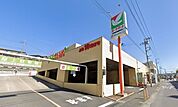 ヨークマート港北店 920m
