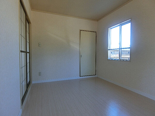 apartment 茨城県つくば市花畑2丁目1-4
花畑（その他）の賃貸情報を見る
物件地図