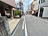 外観：≪前面道路≫ ゆったりとした広さの前面道路になります。