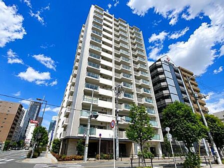 2016年築の築浅マンションです。交通利便、住環境の高さが魅力の好立地です。