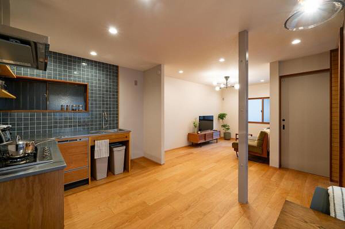 Used detached house · 3LDK in Osaka &mdash; photo 4