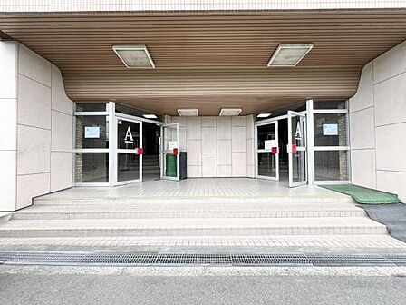 ~エントランスホール~ エントランスホールです