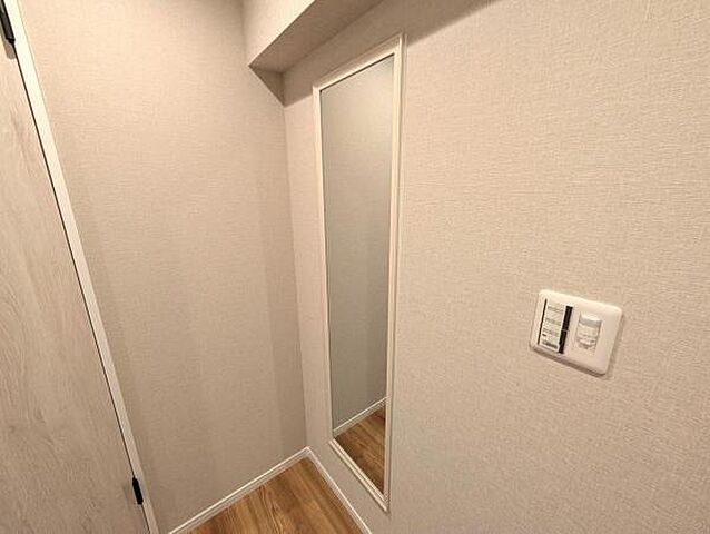 玄関 ルイシャトレ綾瀬 8階/-