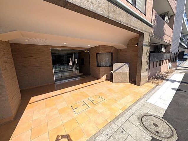 エントランス ルイシャトレ綾瀬 8階/-