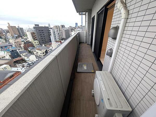 バルコニーを拡大表示