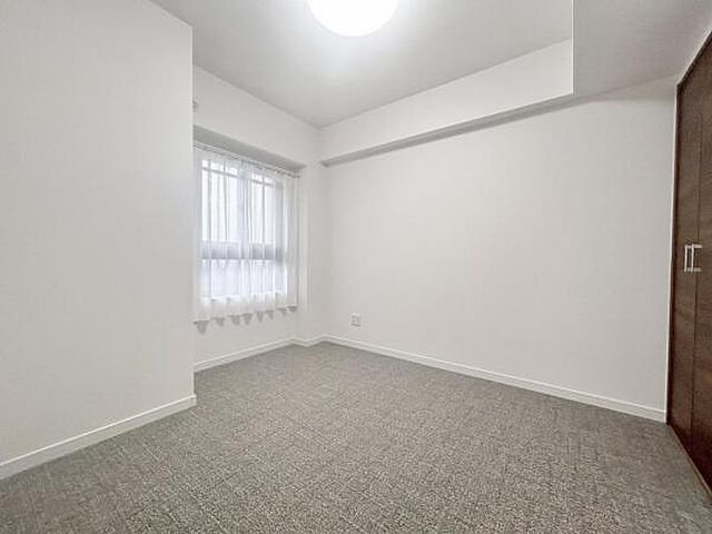 寝室 ライオンズマンション京王南大沢 3階/-