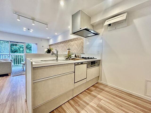 キッチン 昭島つつじが丘ハイツ北　17号棟 2階/-