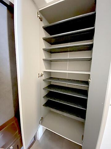 収納 シャーマルコーポ東村山 6階/-