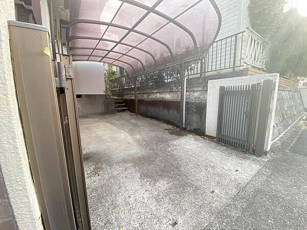 駐車場を拡大表示