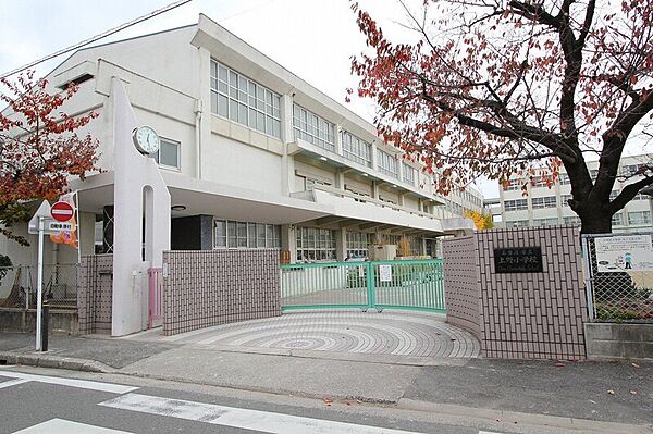 画像24:名古屋市立上野小学校 653m