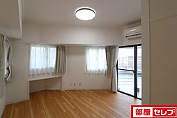 居間