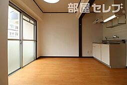 居間