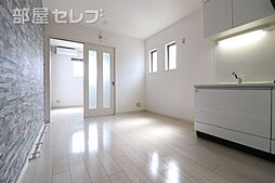 ソリッド春岡 3階1LDKのリビング/ダイニング