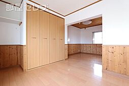 パールマンション月ヶ丘 3階ワンルームのリビング/ダイニング