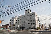 医療法人和光会川島病院 586m