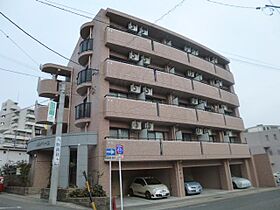 メルベーユ  ｜ 愛知県名古屋市天白区元八事４丁目71番（賃貸マンション1K・4階・30.22㎡） その1