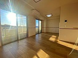 インペリアル南大高 1階2LDKのリビング/ダイニング