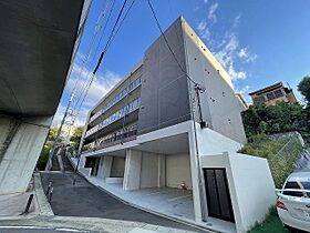 グラシア覚王山  ｜ 愛知県名古屋市千種区田代町字四観音道西39番12号（賃貸マンション1LDK・1階・32.00㎡） その1