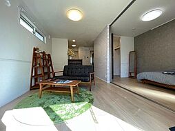 居間