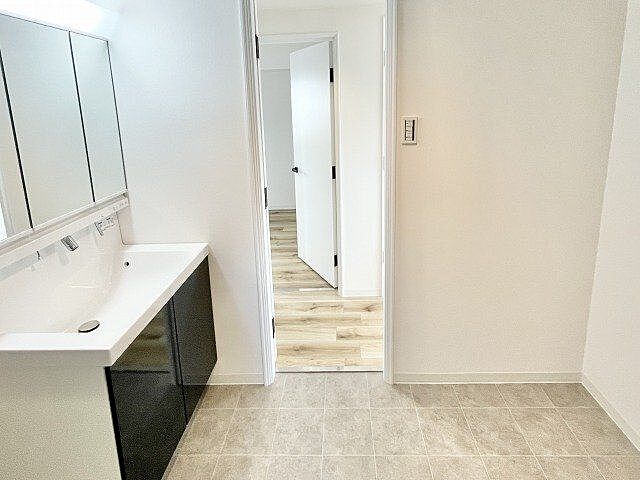 洗面 ネオハイツ八木西　中古マンション 6階/-