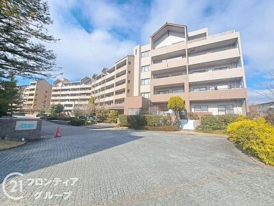 外観：RC造、6階建てのマンションの3階部分です！