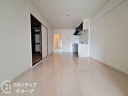 居間