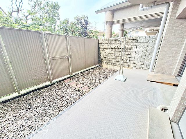 バルコニー プレステ1番館　中古マンション 1階/-