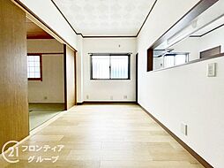 居間
