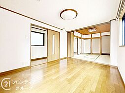 居間