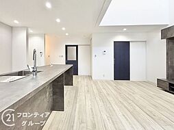 居間