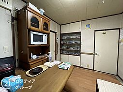 居間