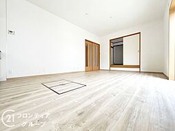 居間