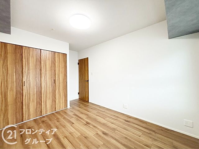 寝室 コージースクエア大和八木　中古マンション 2階/-