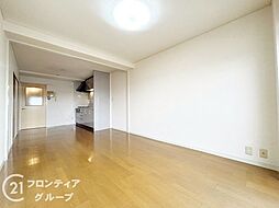 居間