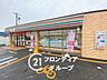 周辺：セブンイレブン生駒有里町店 徒歩12分。徒歩3分。 930m
