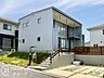外観：風格ある外観は、住む人のステータスを感じさせる重厚なデザインです。安心感を与える堅牢な造りです。