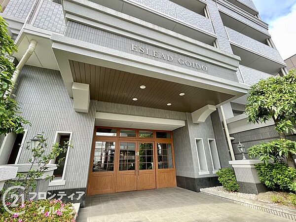 エントランスを拡大表示
