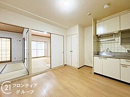 居間