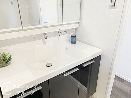 「いつかは」と思っていた住まい探しも、具体的に動き出すと意外とスムーズに進むものです。まずは気軽にご相談いただけます