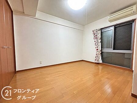 住まい選びは、価格や立地だけでなく、将来の暮らし方まで含めて考えることが大切です。今の段階で気になっていることを、まずスタッフに話してみてください